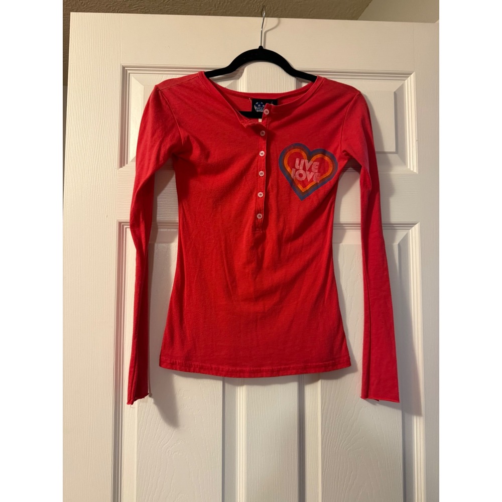Junk Food Clothing Red Live Love Rainbow Heart Henley Long Sleeve Top Small Y2K